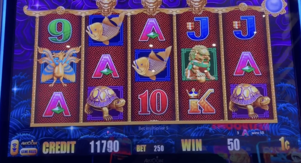 5 Dragons Gold Slot